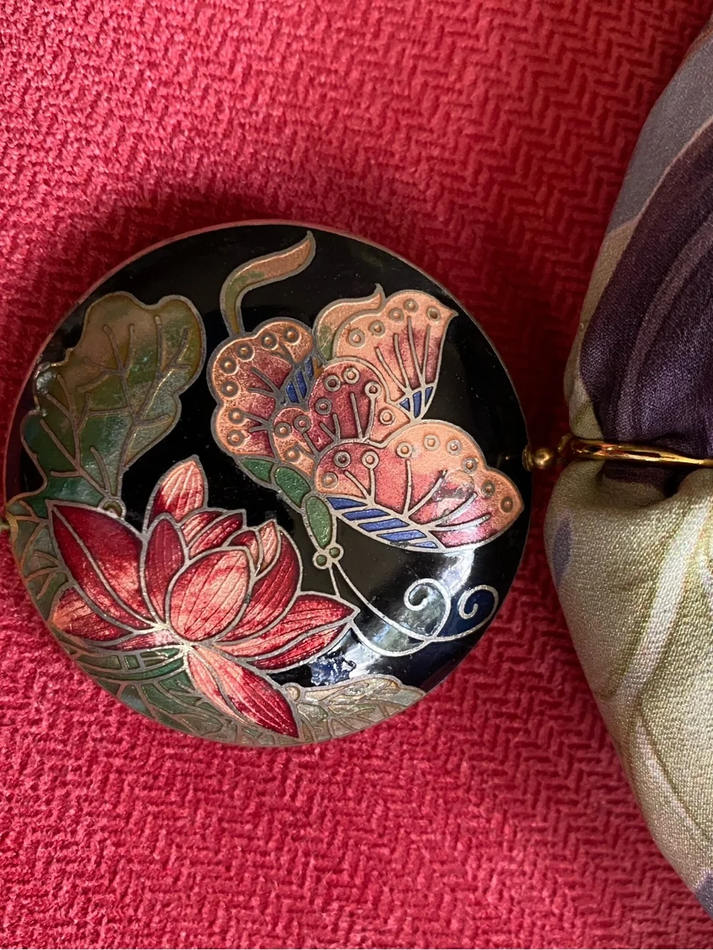 Gorgeous scarf with a vintage cloisonné round pendant.